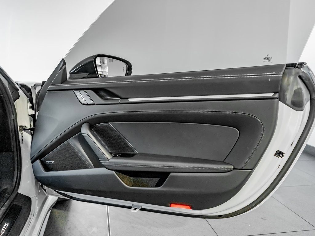 Certified 2025 Porsche 911 Targa 4 GTS image 23