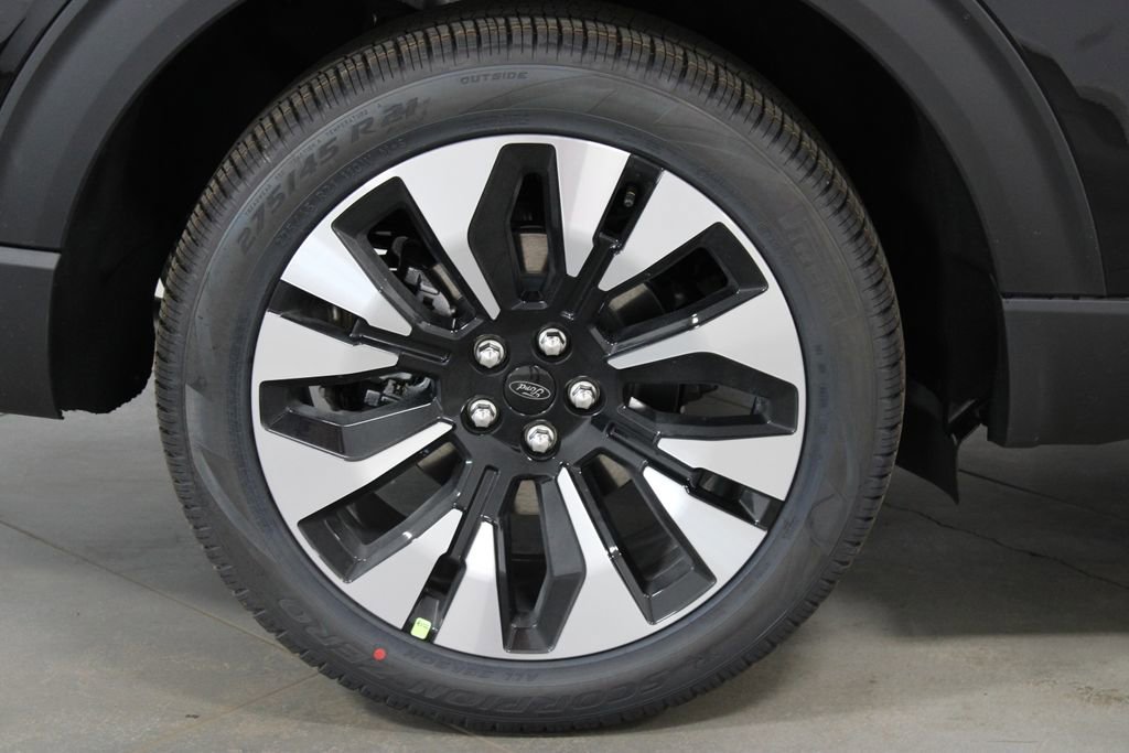 New 2026 Ford Explorer Platinum AWD/4WD image 12