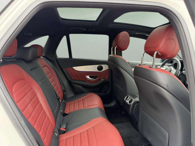 Certified 2022 Mercedes-Benz GLC 43 AMG 4MATIC image 25