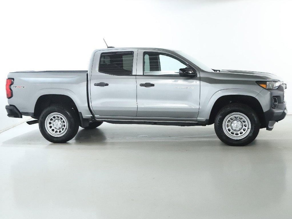 Used 2023 Chevrolet Colorado W/T w/ Safety Package image 11