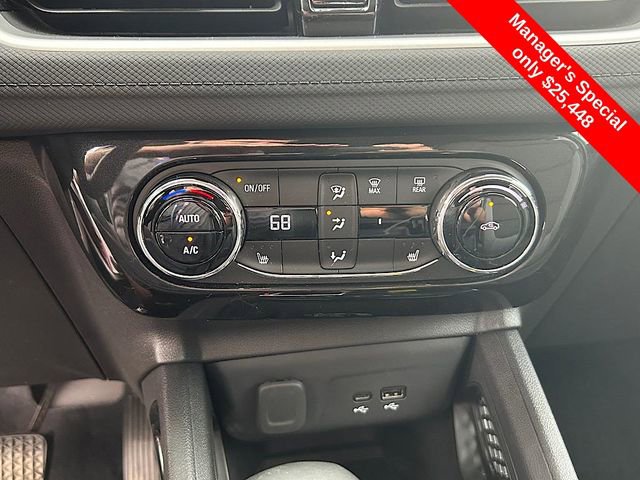 Used 2025 Chevrolet TrailBlazer LT w/ Convenience Package image 19