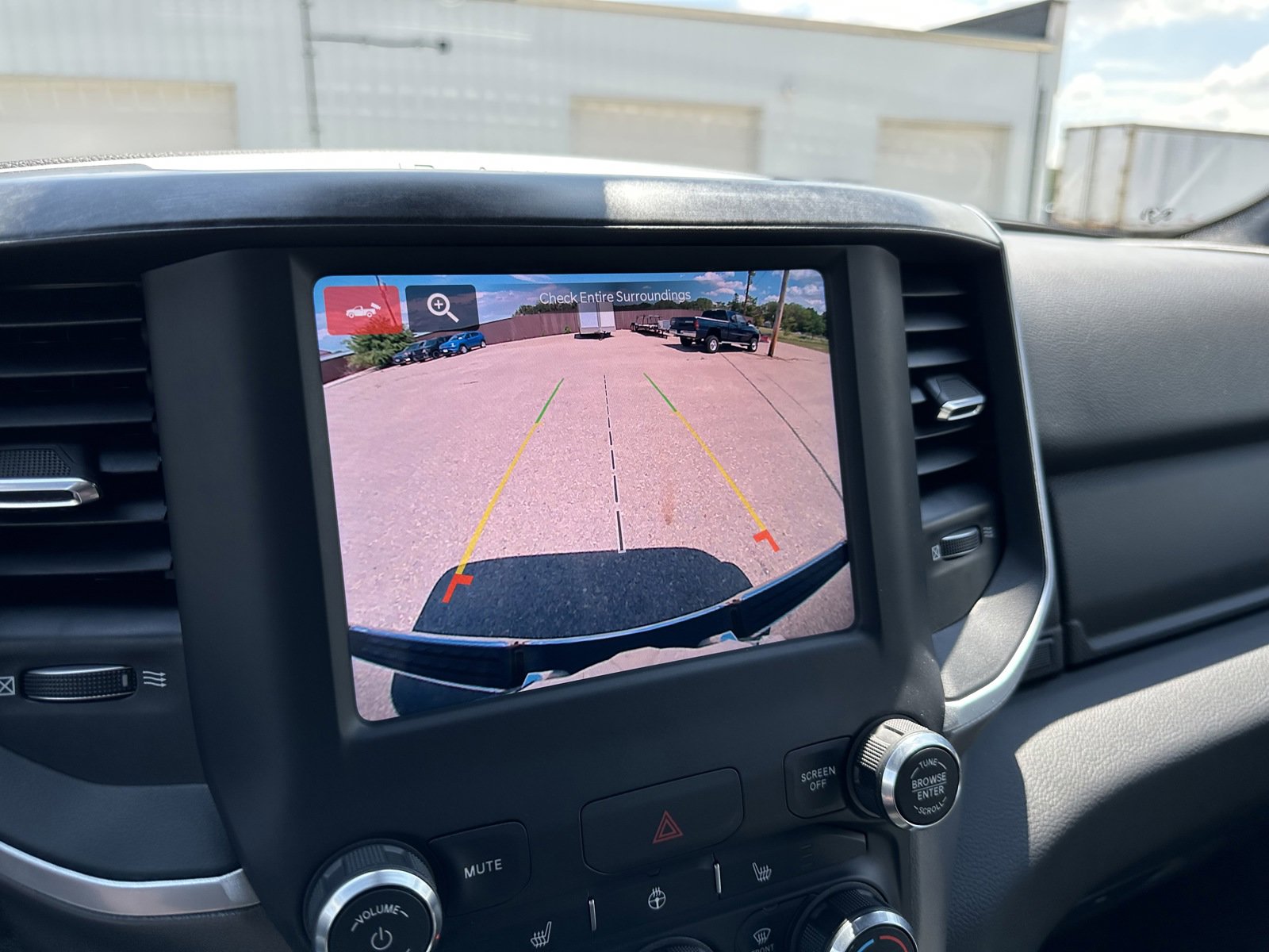 Used 2022 RAM 1500 Big Horn image 23