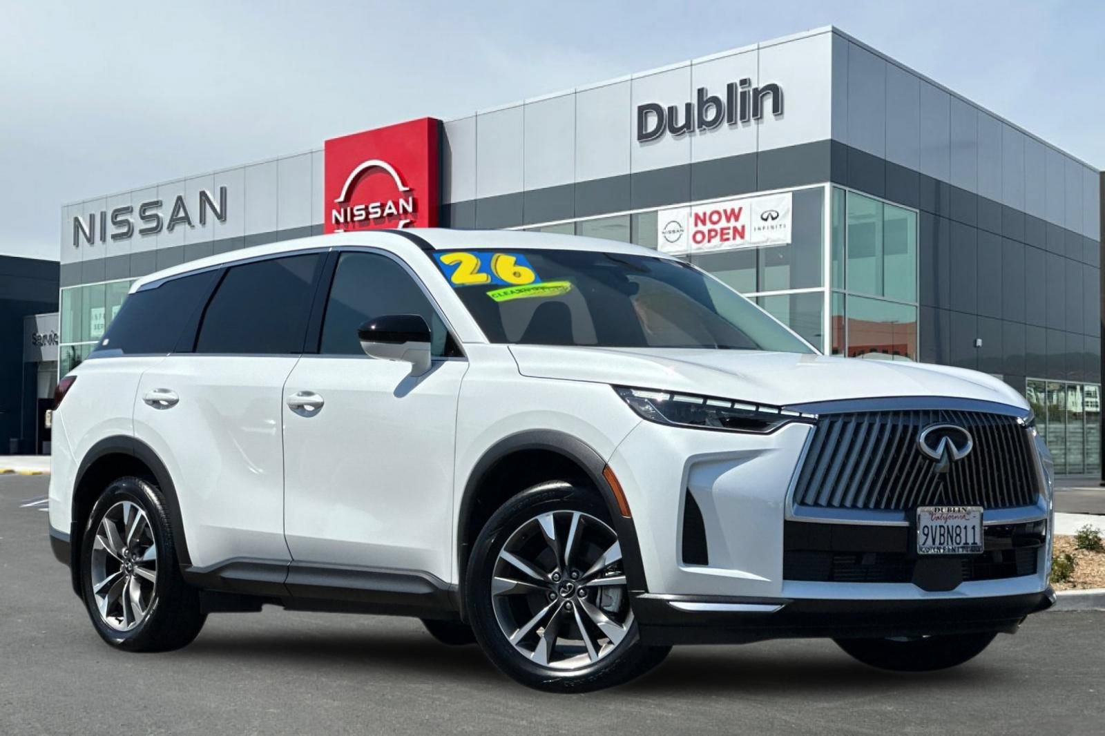 Certified 2026 INFINITI QX60 Pure w/ Family Package AWD/4WD image 2