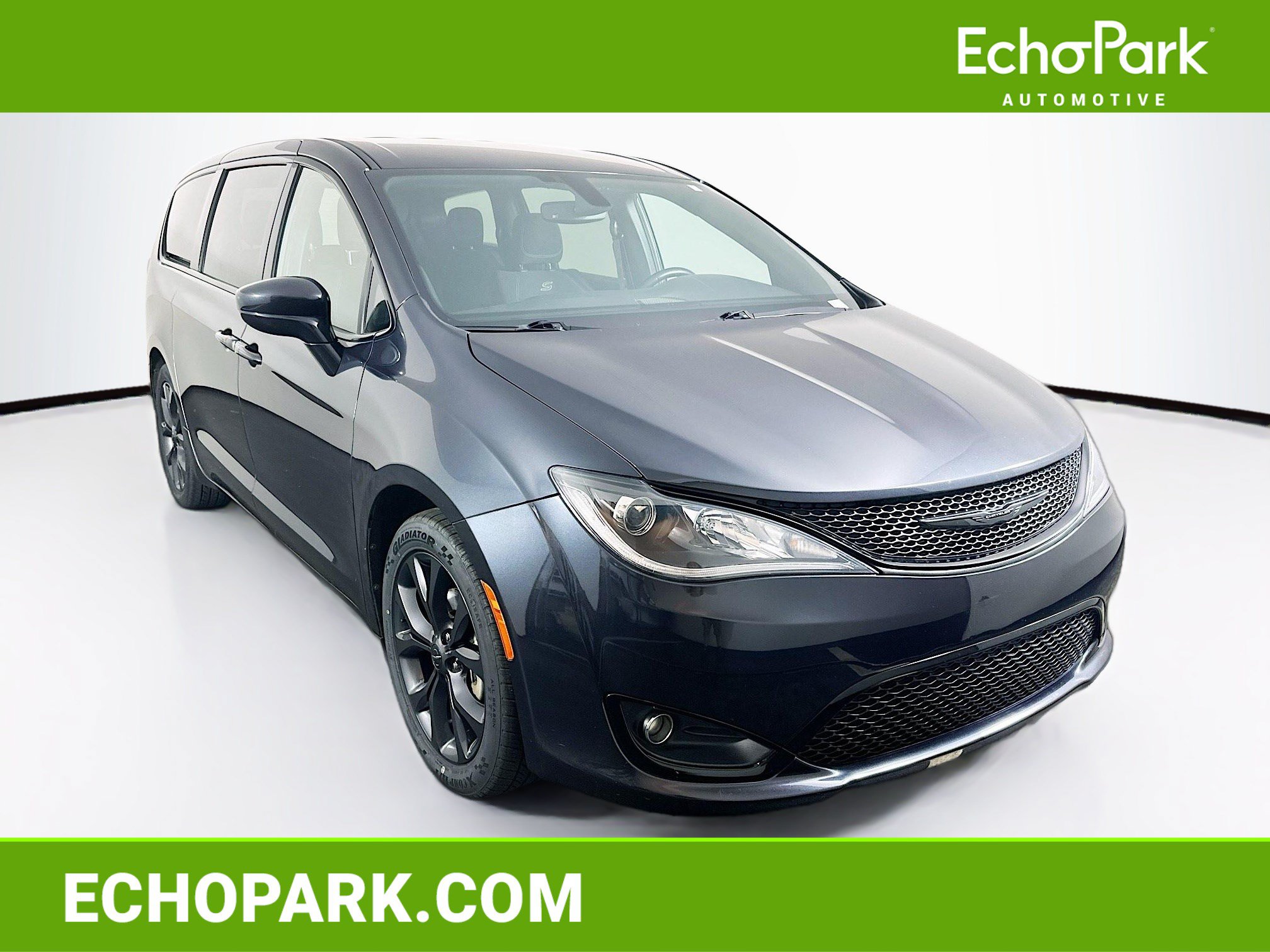 Used 2020 Chrysler Pacifica Touring w/ S Appearance Package