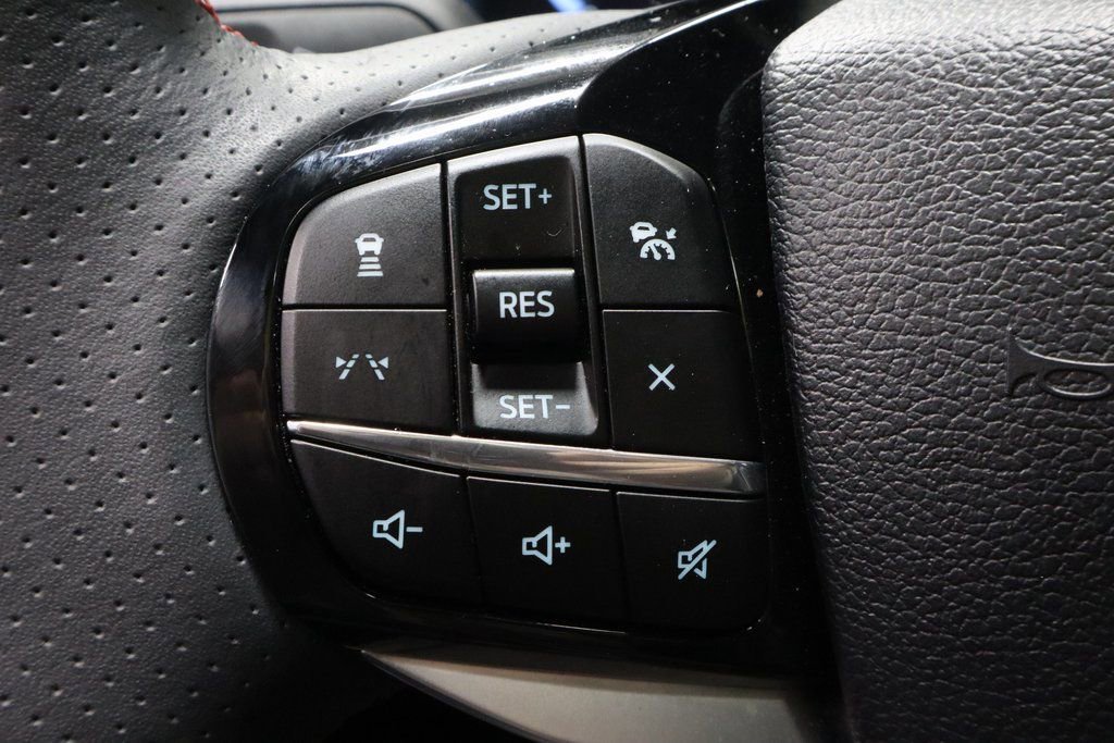 Certified 2025 Ford Explorer ST-Line w/ Premium Package image 27