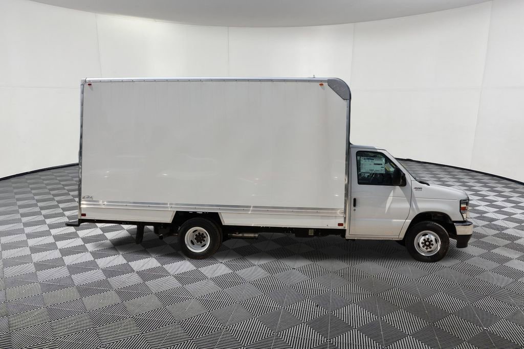 New 2026 Ford E-350 and Econoline 350 Super Duty w/ Ambulance Prep Package RWD image 2