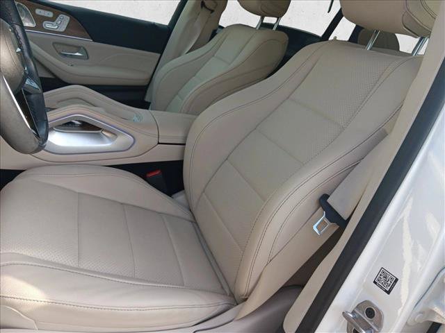 Used 2024 Mercedes-Benz GLS 450 4MATIC image 15
