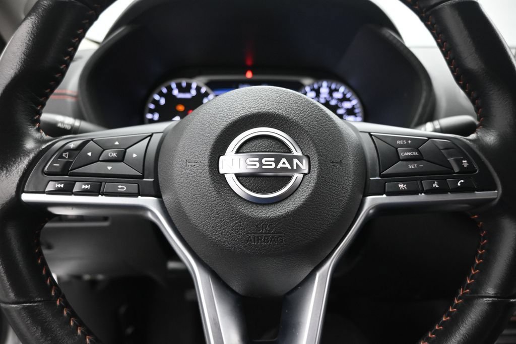 Used 2024 Nissan Sentra SR FWD image 11