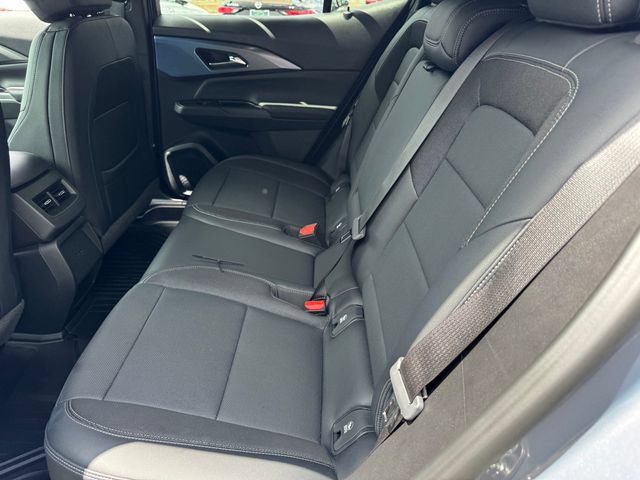 Certified 2024 Chevrolet Equinox EV LT w/ LPO, Blackout Package FWD image 11