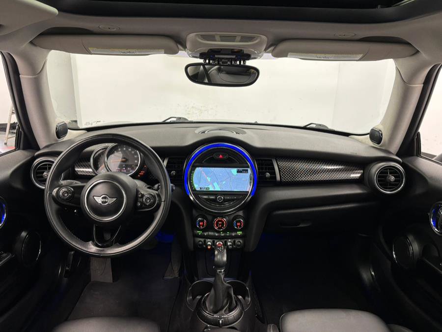 Used 2015 MINI Cooper S image 36