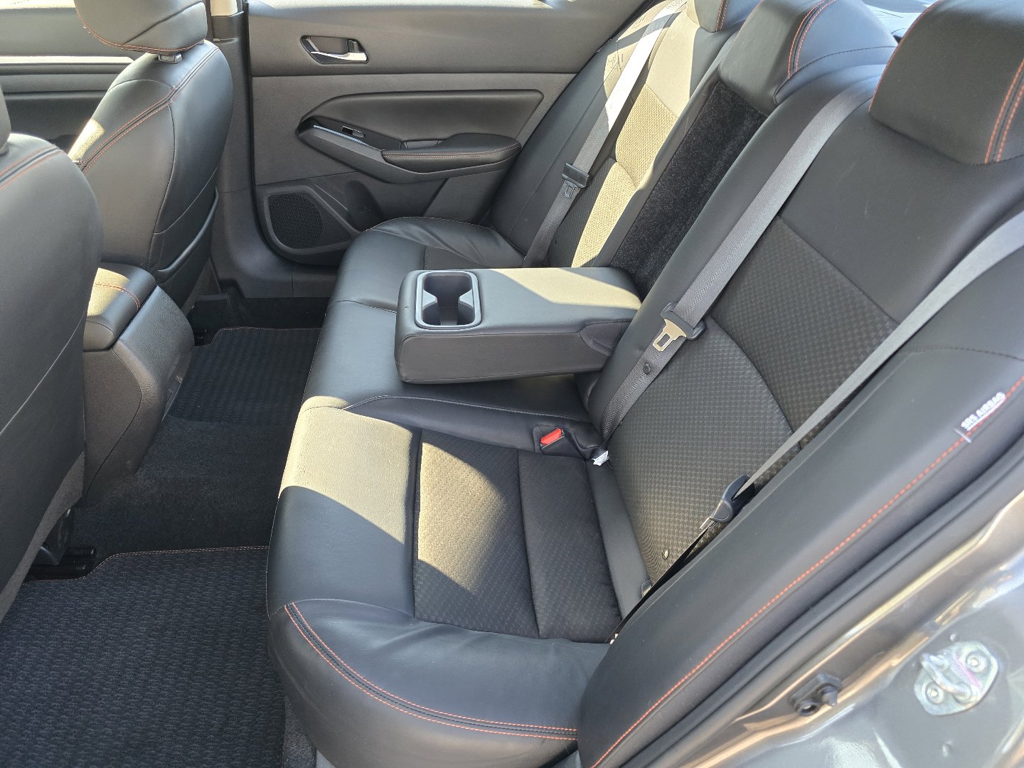 Used 2024 Nissan Altima 2.5 SR image 25