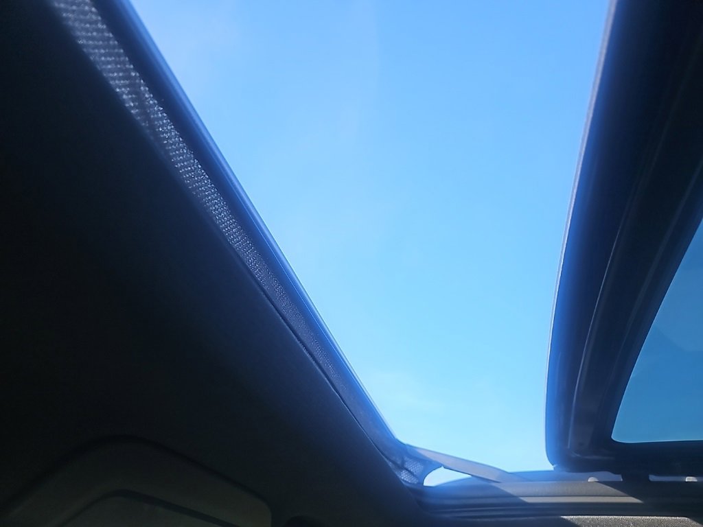 Used 2025 Cadillac XT4 Sport image 11