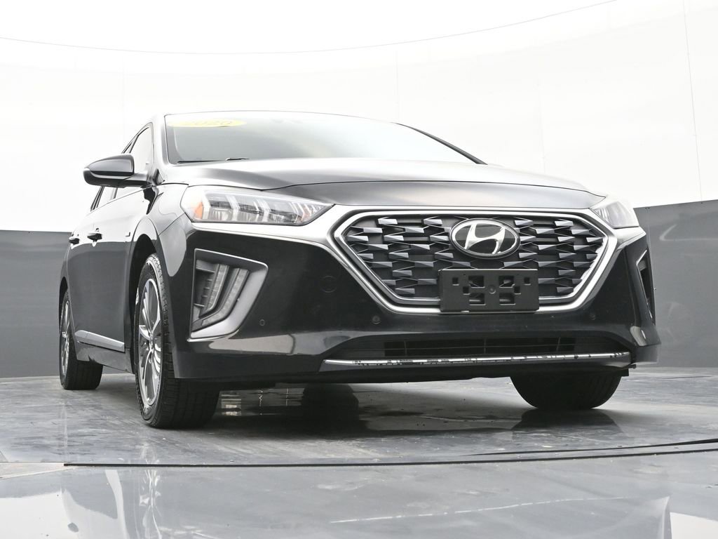 Used 2020 Hyundai Ioniq Limited image 43
