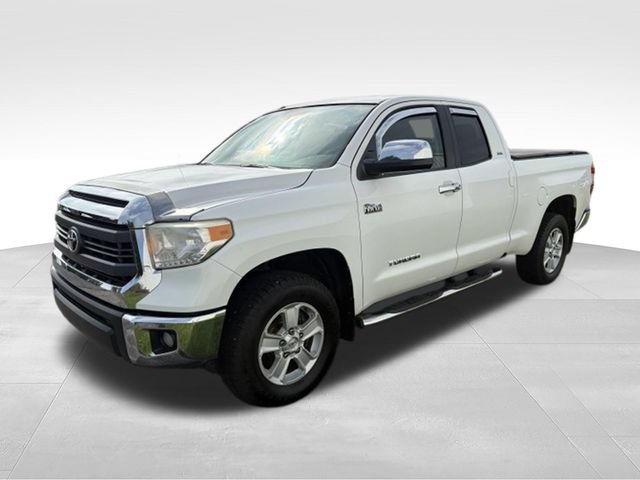 Used 2015 Toyota Tundra SR5 AWD/4WD image 9