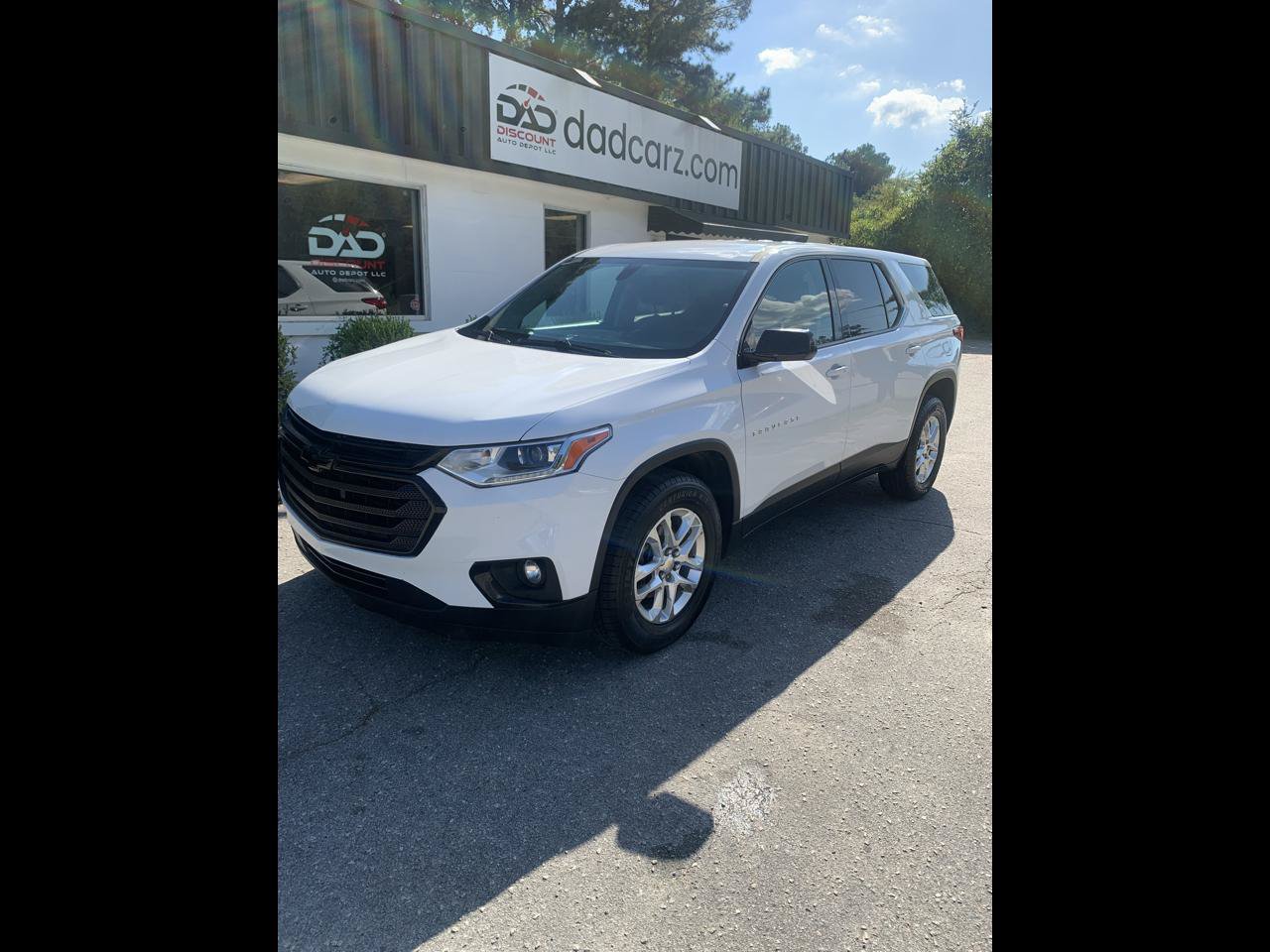 Used 2019 Chevrolet Traverse LS FWD image 1