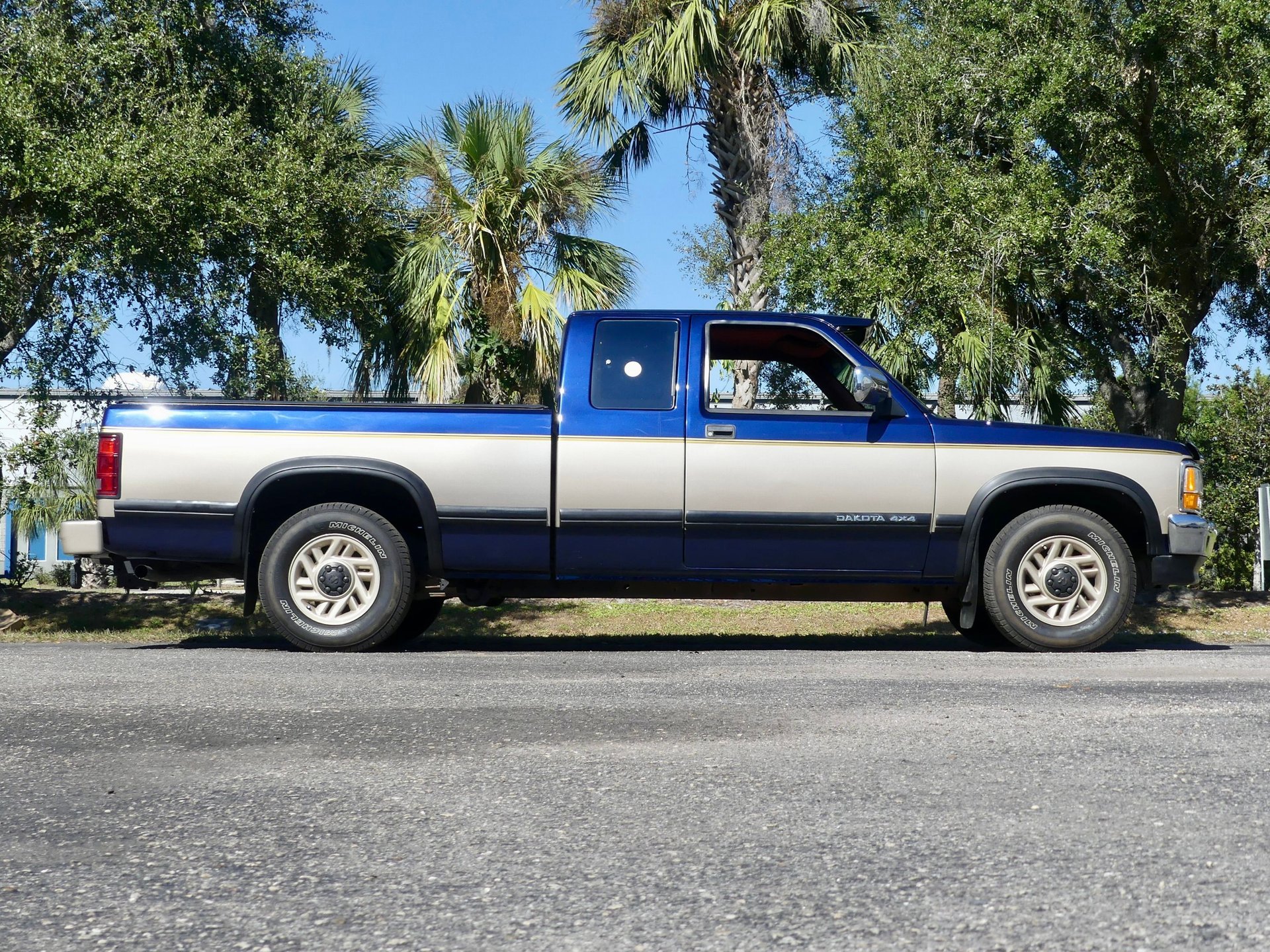 Used 1993 Dodge Dakota 2WD Club Cab image 23