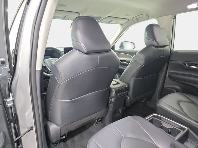 Certified 2025 Toyota Grand Highlander AWD image 10