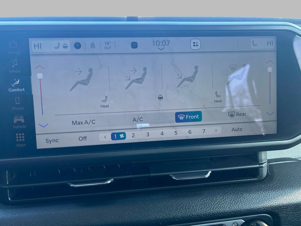 Used 2024 Jeep Wrangler Unlimited w/ Convenience Group image 28