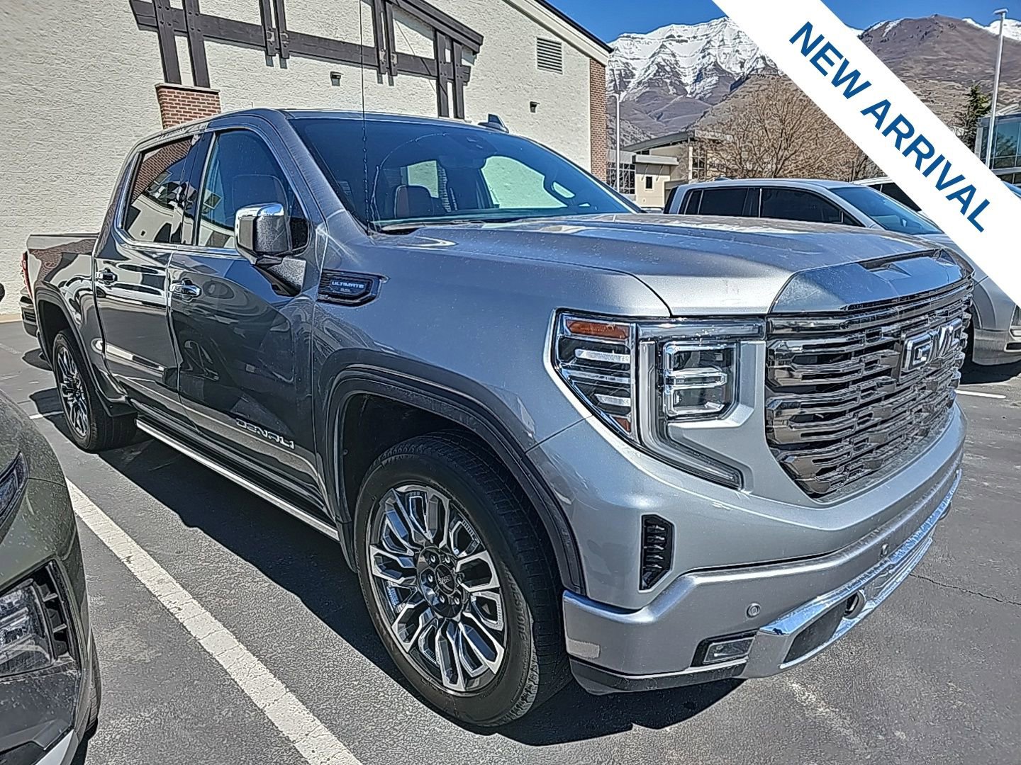 Used 2024 GMC Sierra 1500 Denali Ultimate image 1