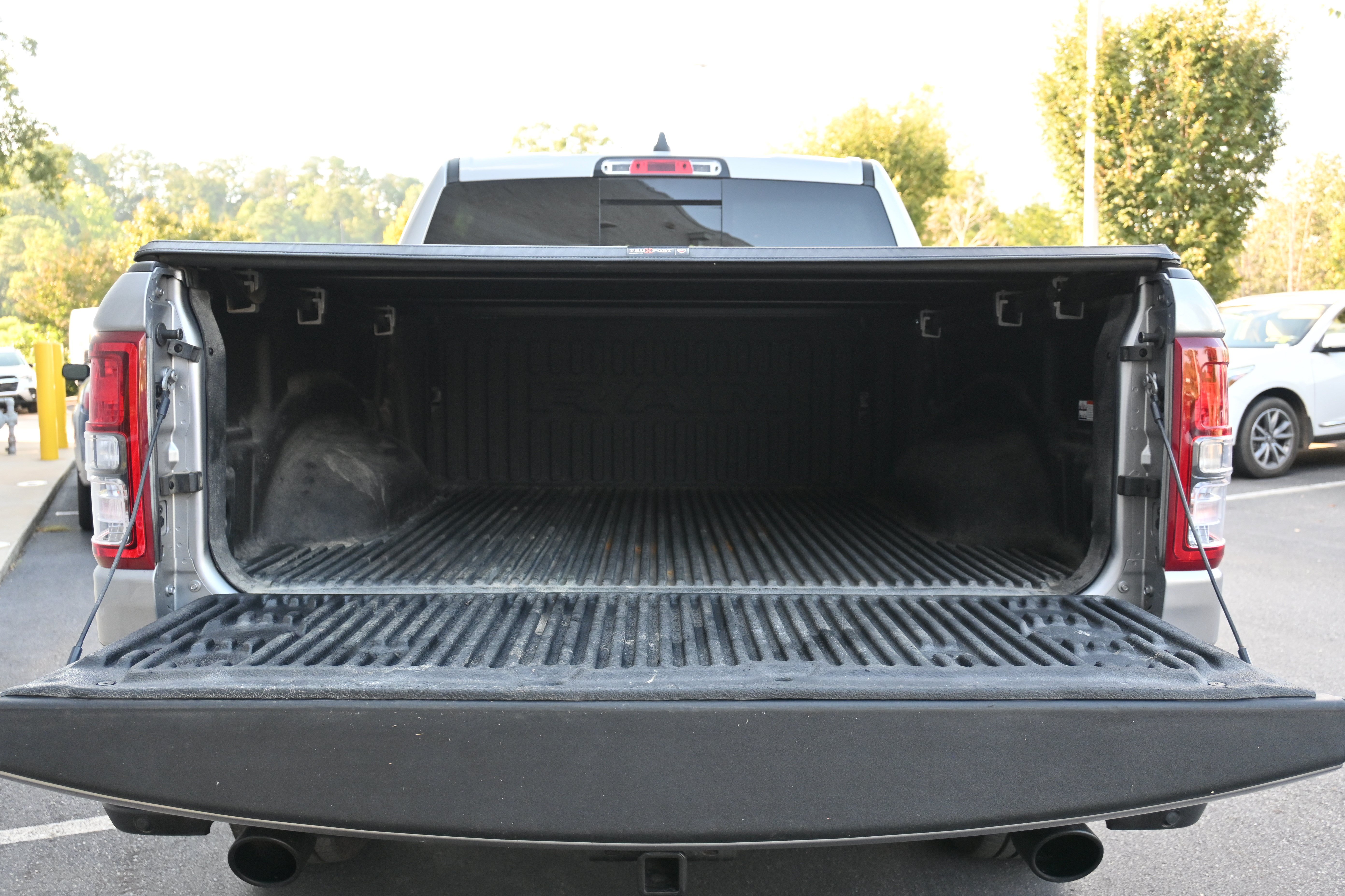 Used 2020 RAM 1500 Big Horn AWD/4WD image 33
