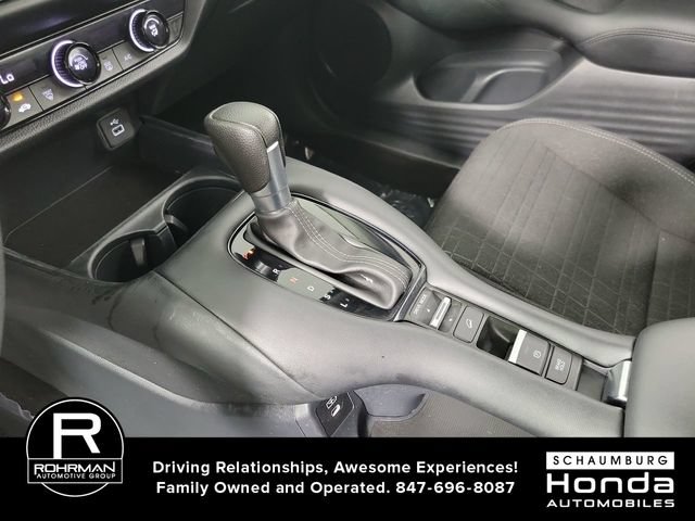 Certified 2025 Honda HR-V LX image 18