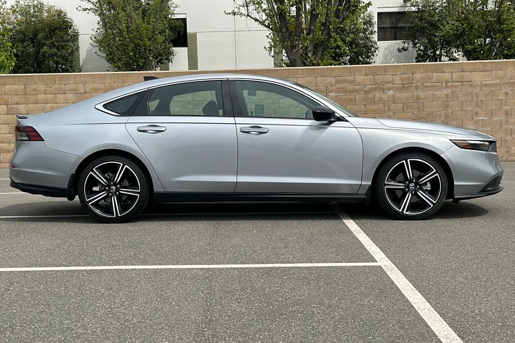 Certified 2023 Honda Accord Sport image 3