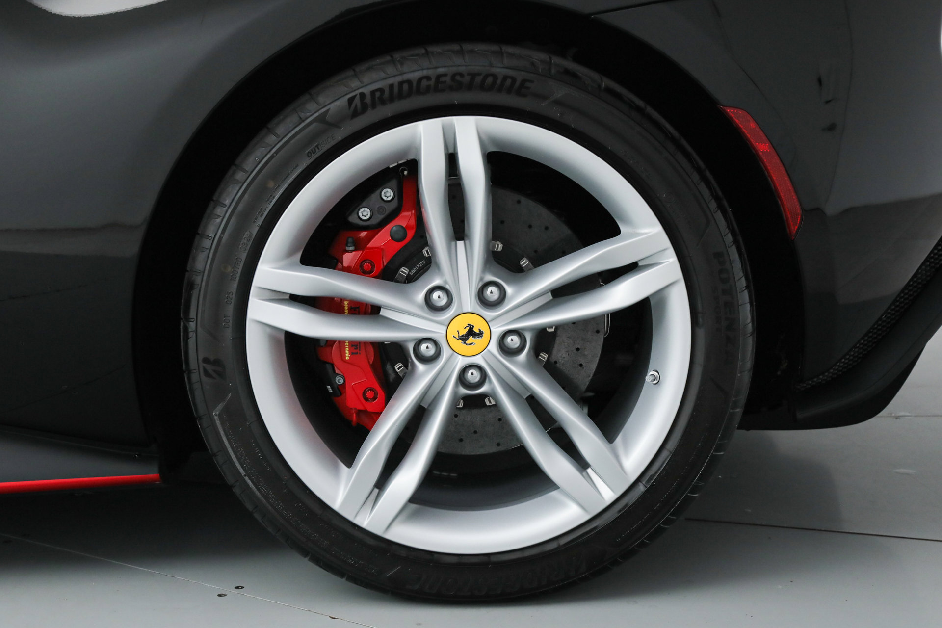 Certified 2025 Ferrari 296 GTS RWD image 53