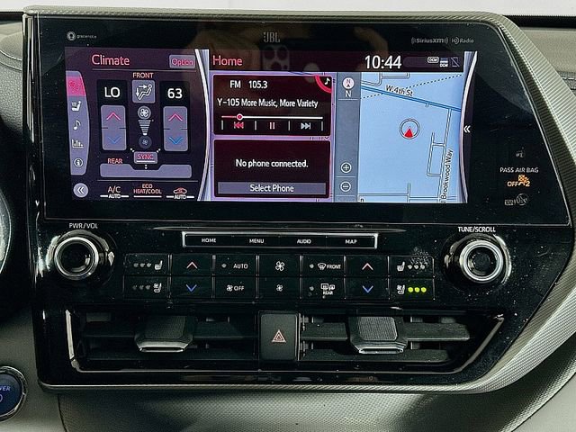 Used 2022 Toyota Highlander Platinum AWD/4WD image 18