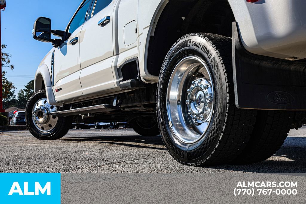 Used 2024 Ford F450 Limited image 17