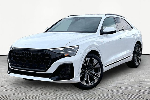 New 2026 Audi Q8 Premium Plus