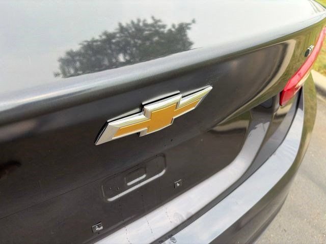 Used 2023 Chevrolet Malibu LT FWD image 48