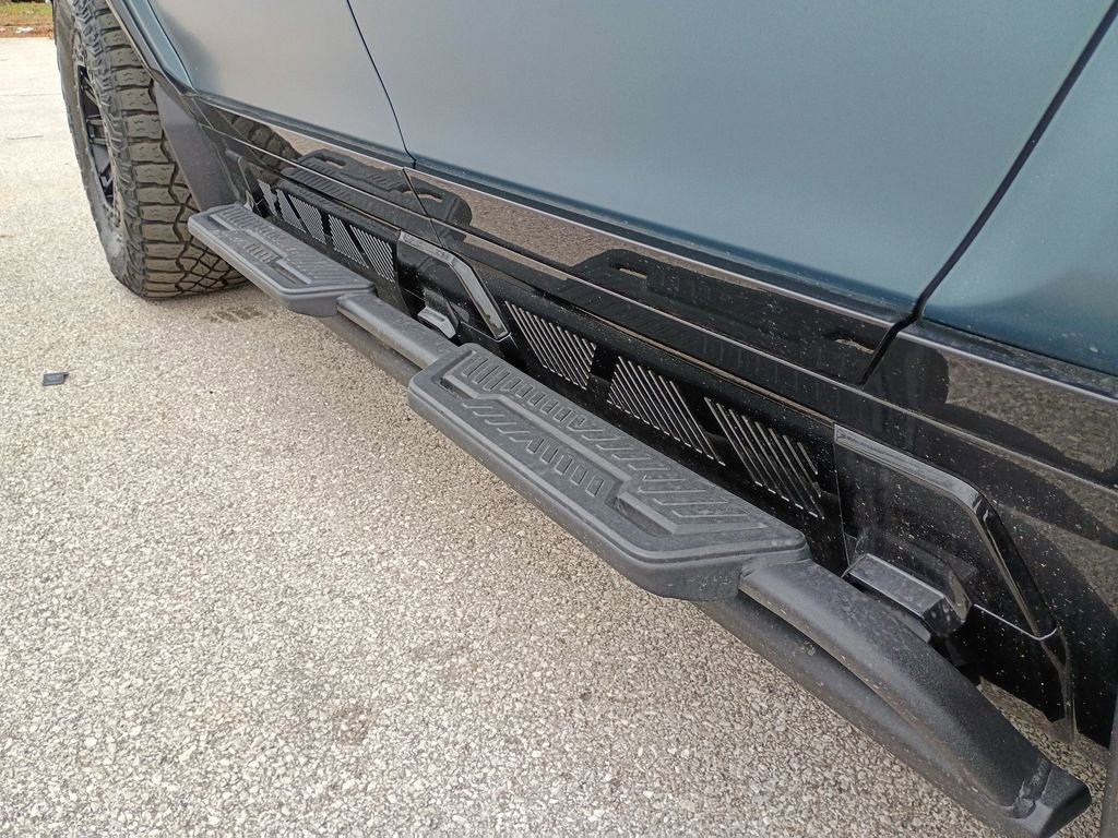 Used 2024 GMC Hummer EV 3X w/ Omega Edition image 11