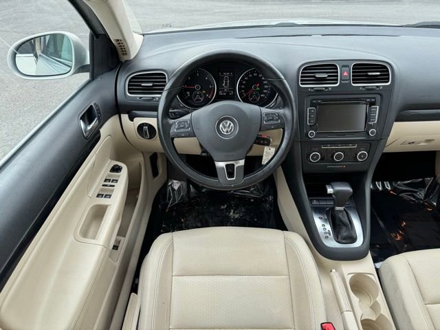 Used 2011 Volkswagen Jetta TDI FWD image 4