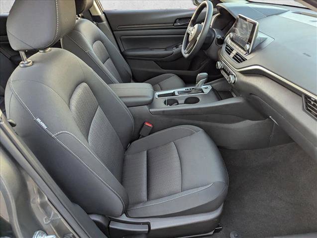 Certified 2025 Nissan Altima 2.5 S FWD image 18