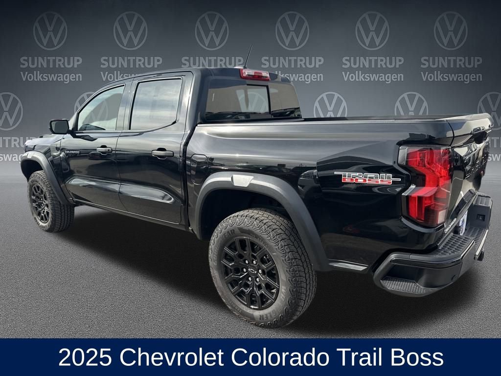 Used 2025 Chevrolet Colorado Trail Boss image 3