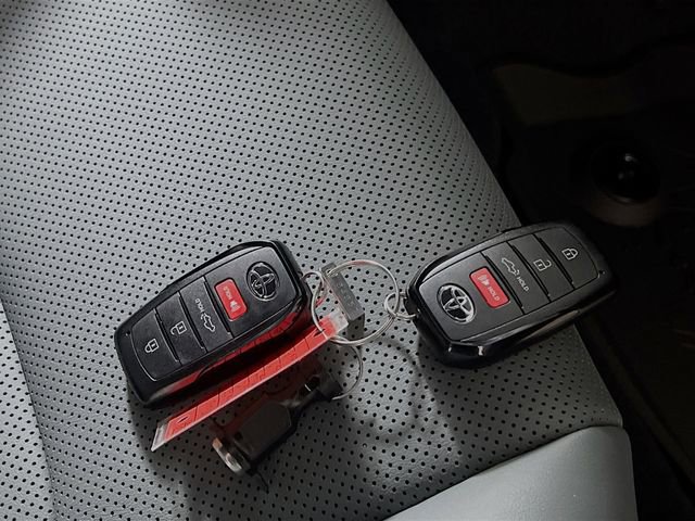 New 2025 Toyota Tacoma 4x4 Double Cab Hybrid image 33