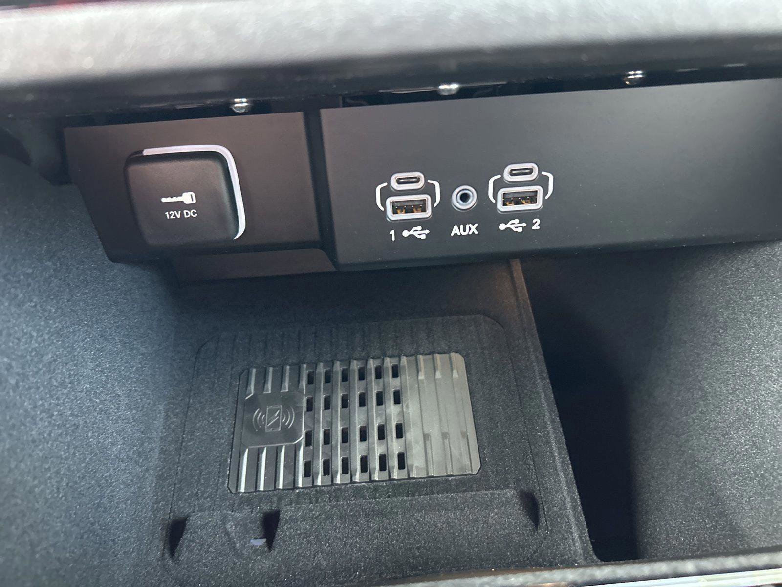 New 2026 Jeep Grand Wagoneer 2WD image 30