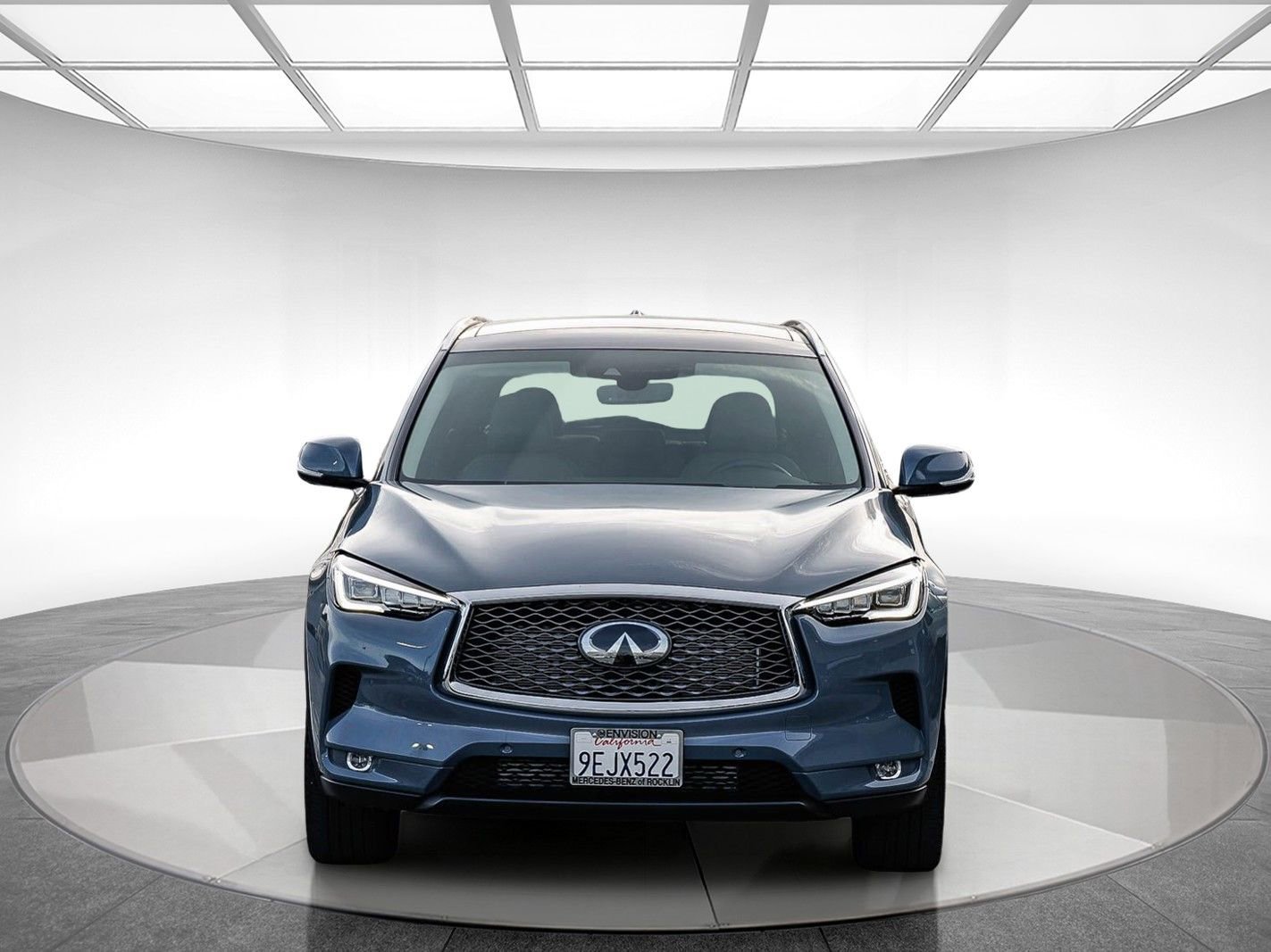 Used 2023 INFINITI QX50 Sensory image 6