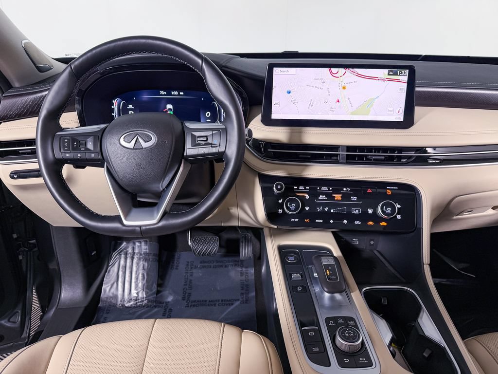 Used 2023 INFINITI QX60 Sensory w/ Cargo Package AWD/4WD image 16