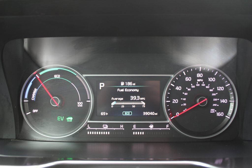 Certified 2023 Kia Sorento EX image 32