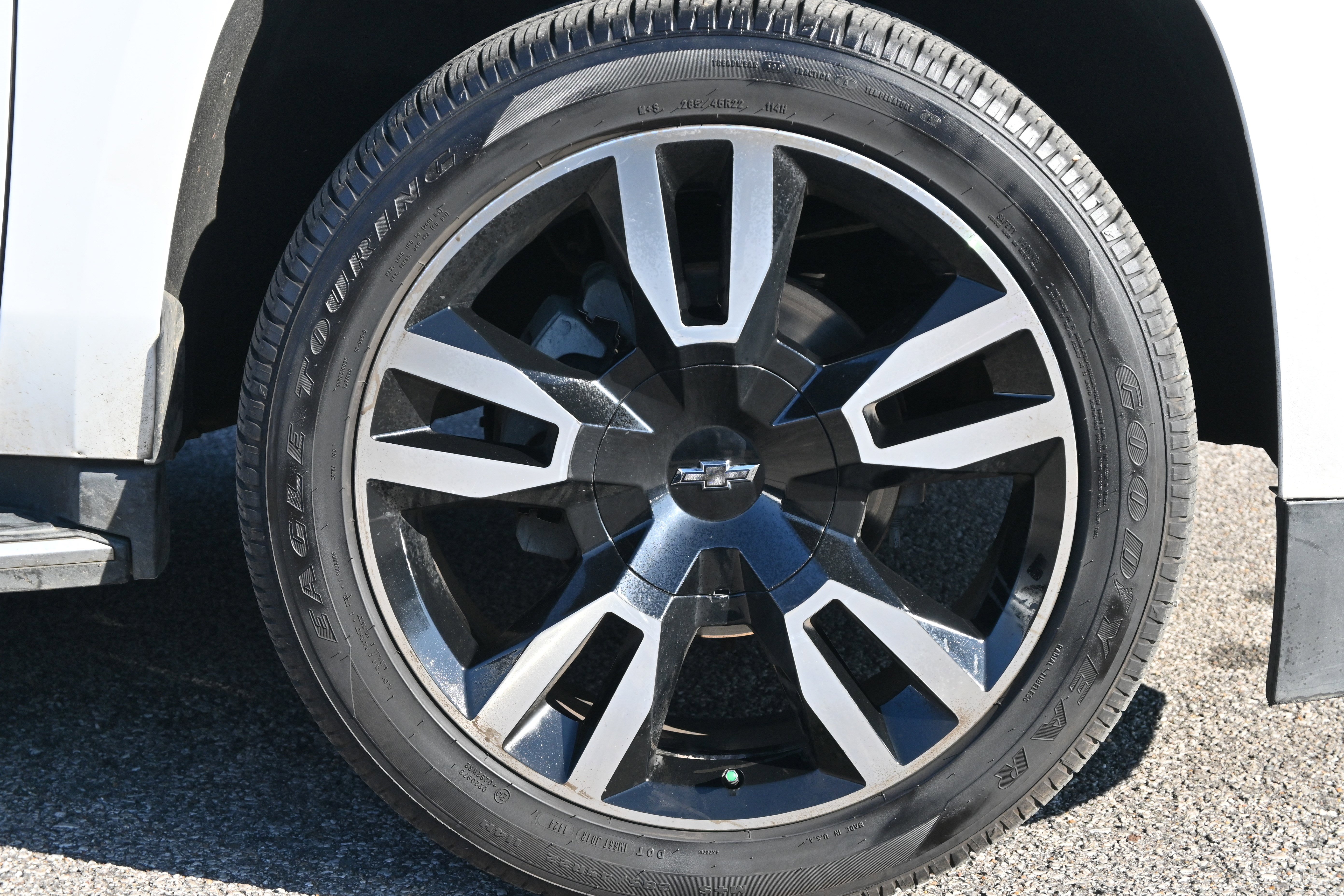 Used 2018 Chevrolet Tahoe Premier image 14