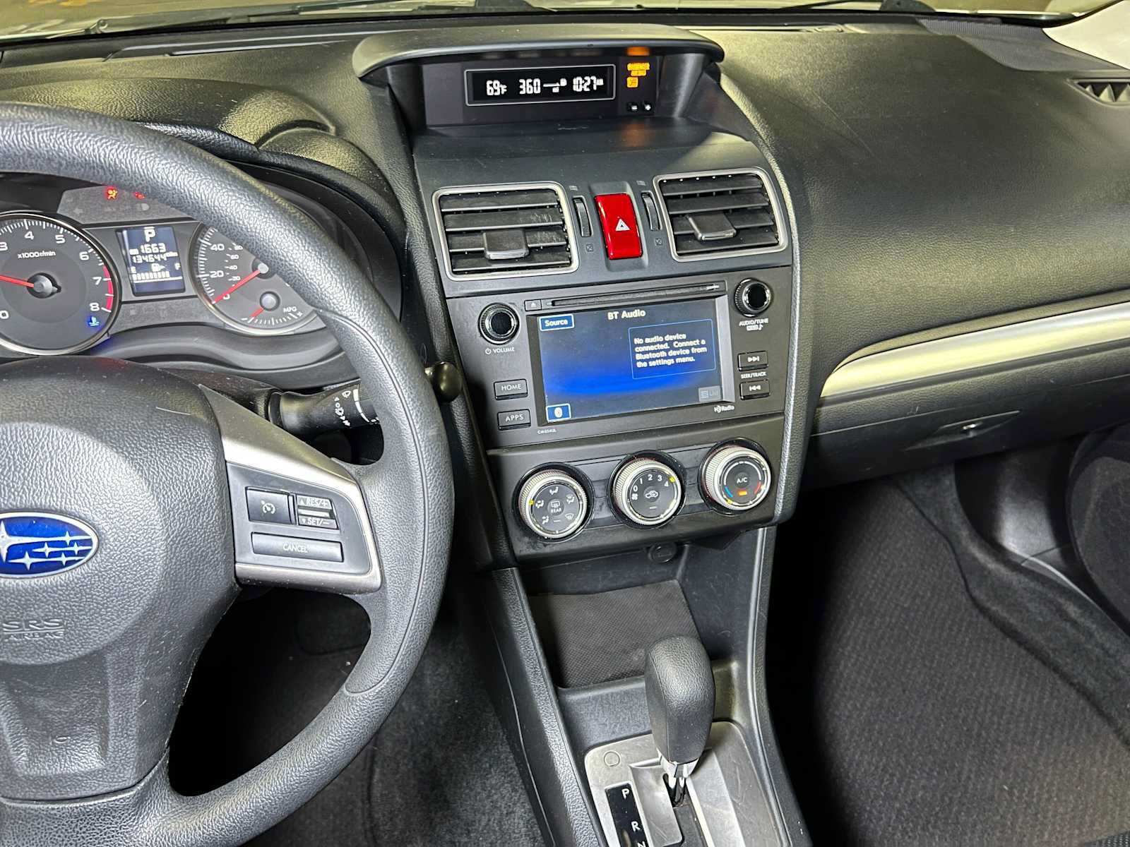 Used 2015 Subaru Impreza 2.0i AWD/4WD image 30