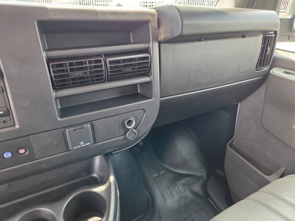 Certified 2025 Chevrolet Express 2500 w/ Driver Convenience Package RWD image 23