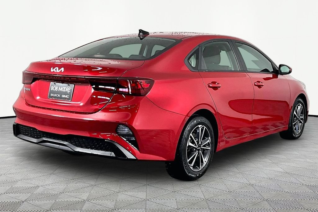 Used 2024 Kia Forte LXS FWD image 6