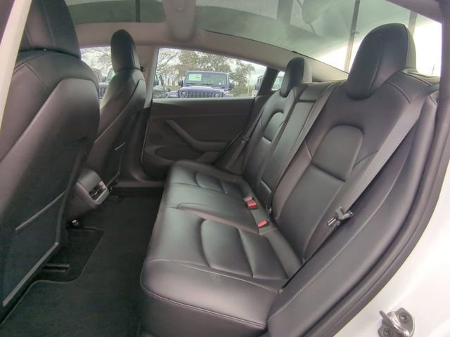 Used 2022 Tesla Model 3 Performance image 14