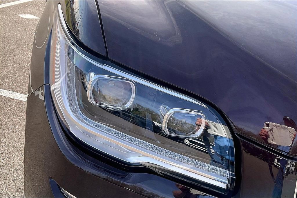 Used 2023 Lincoln Navigator Reserve image 28