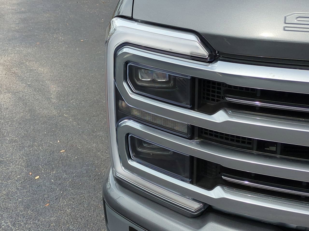 New 2026 Ford F250 Platinum w/ Platinum Plus Package image 10