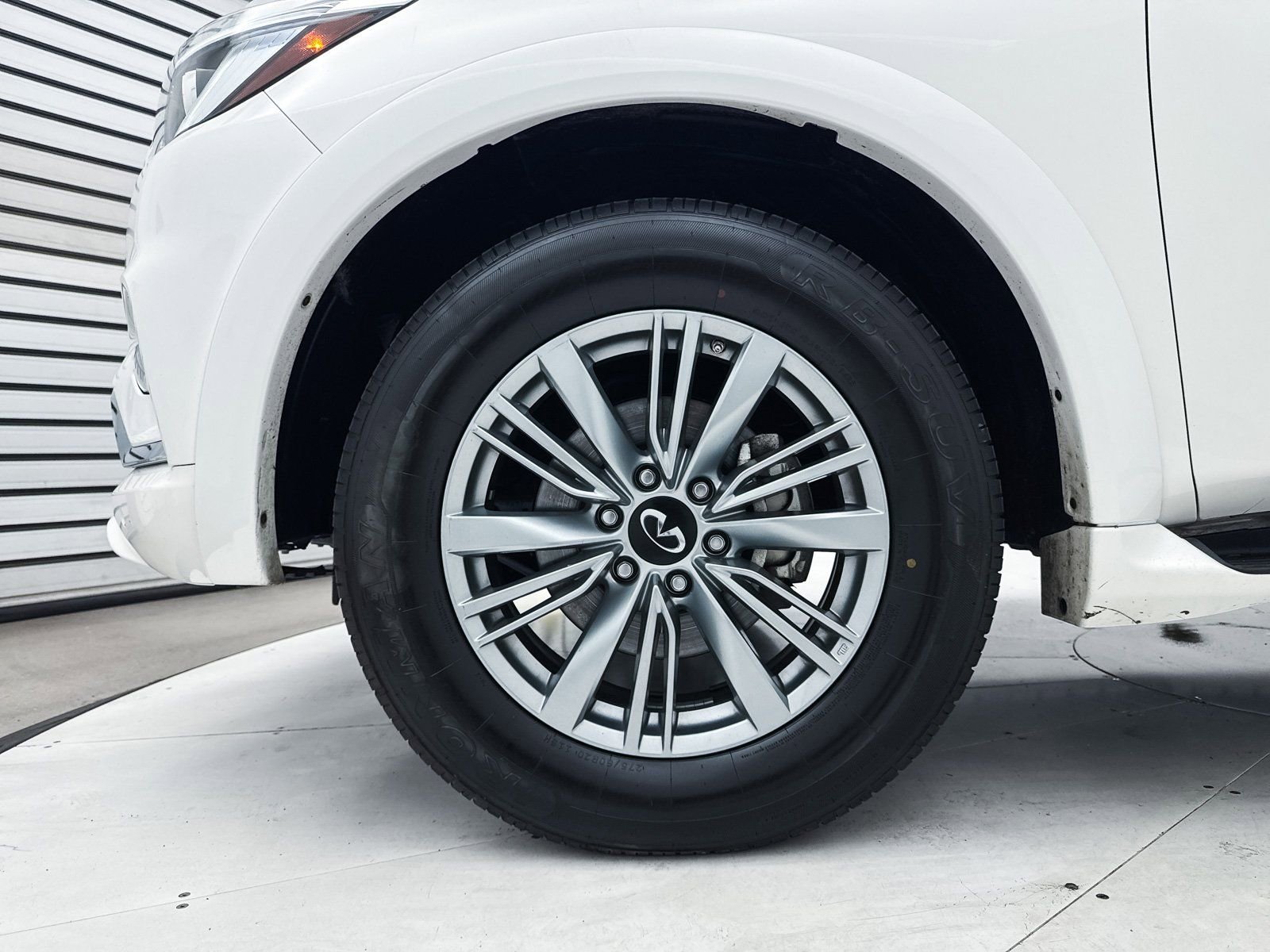 Used 2024 INFINITI QX80 Luxe image 15