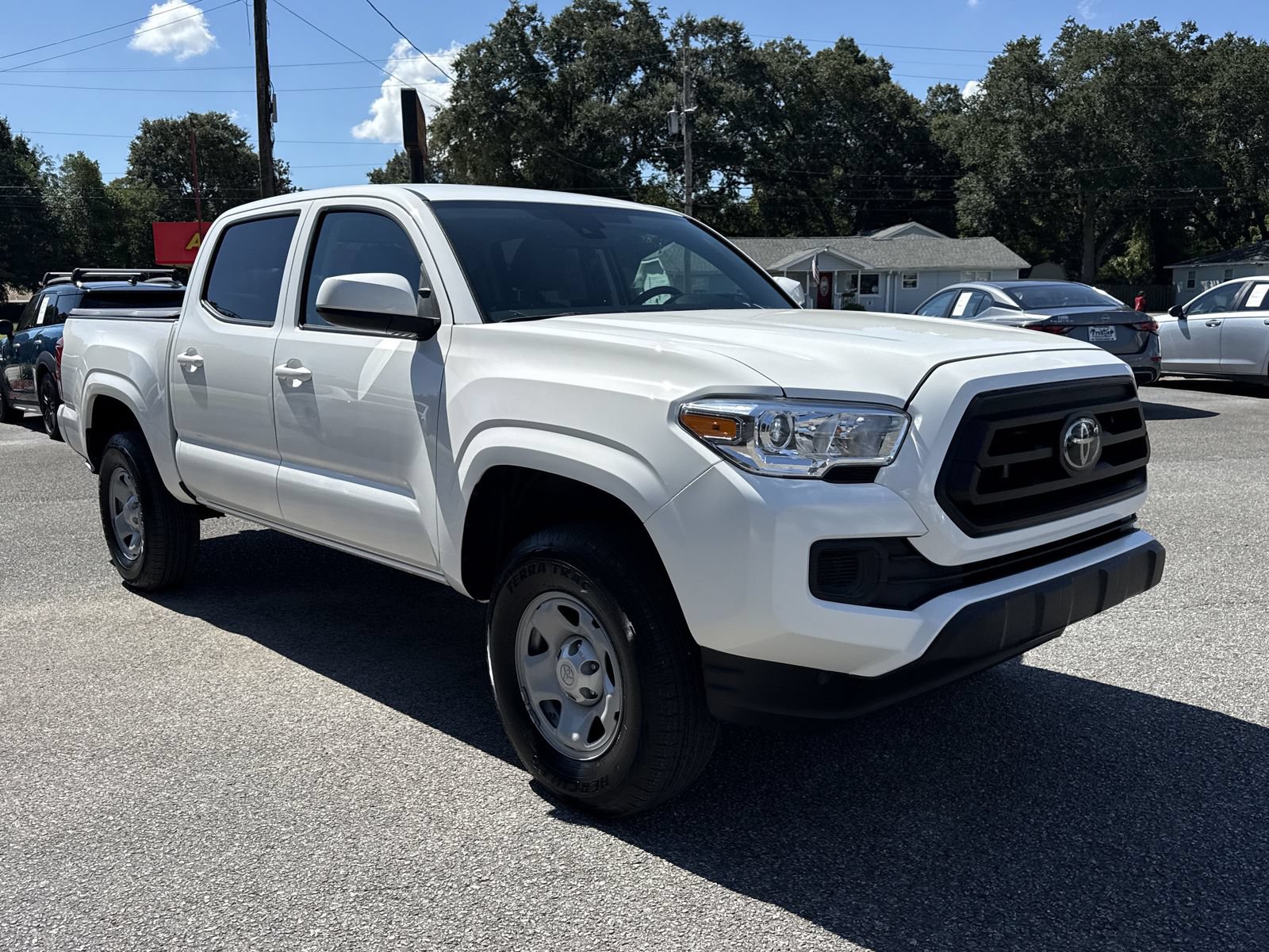 Used 2023 Toyota Tacoma SR AWD/4WD image 7
