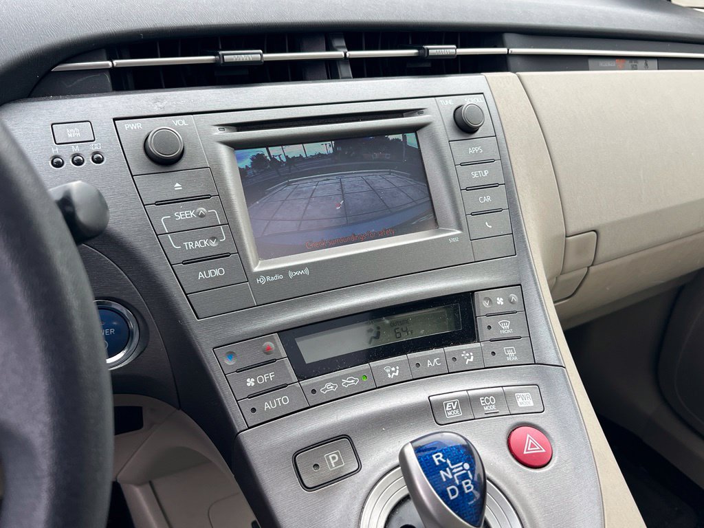 Used 2015 Toyota Prius Three w/ Solar Roof Package FWD image 17